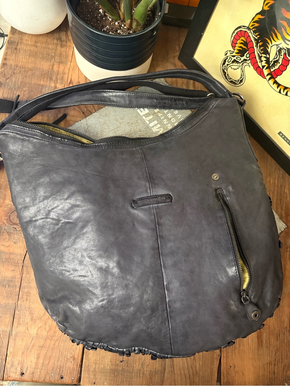 Esme | Nightshadow - Aunts & Uncles - Black Shoulder Bag - Picture 8 of 10